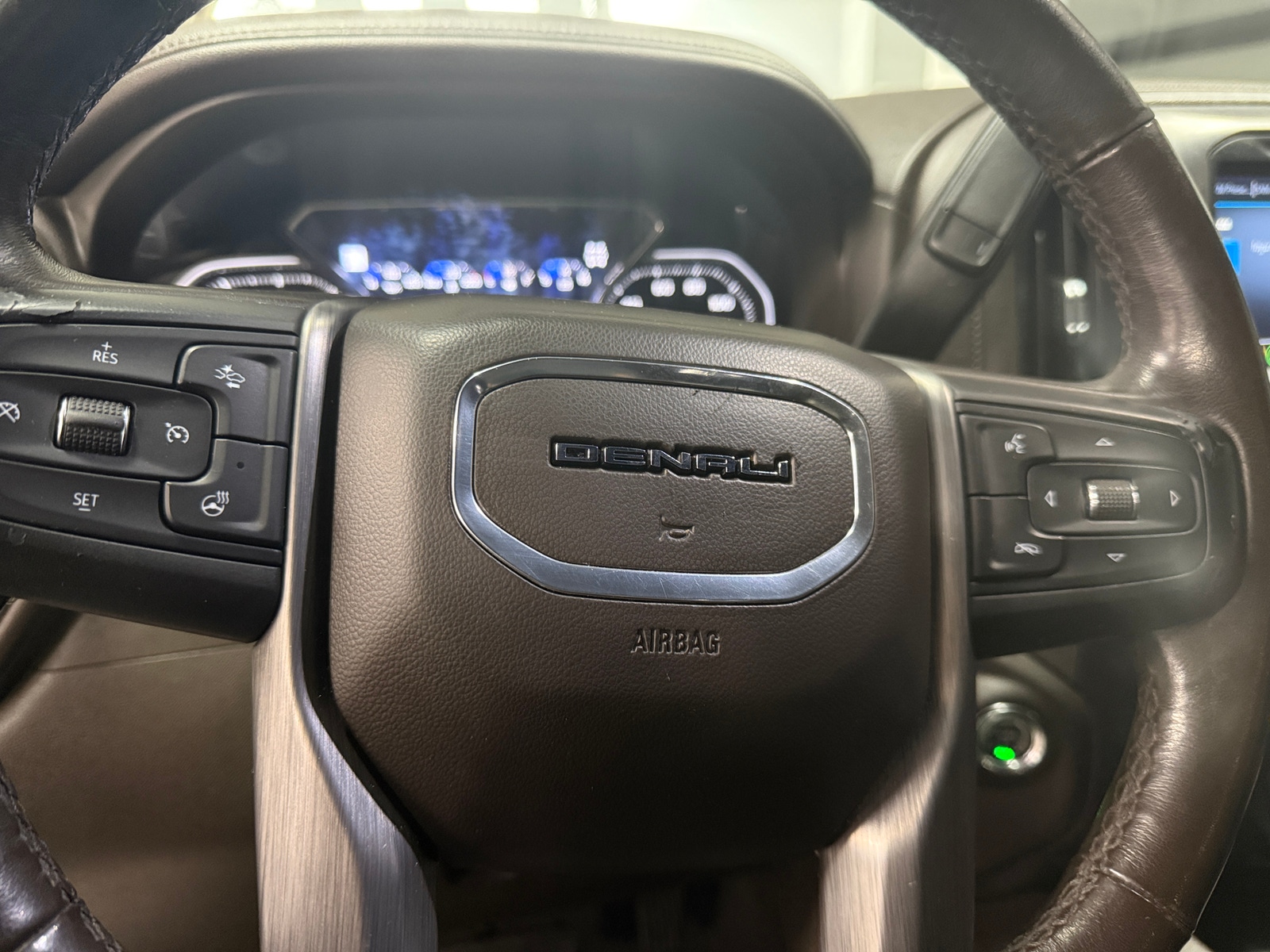 Thumbnail: 2021 GMC Sierra 1500 - 4