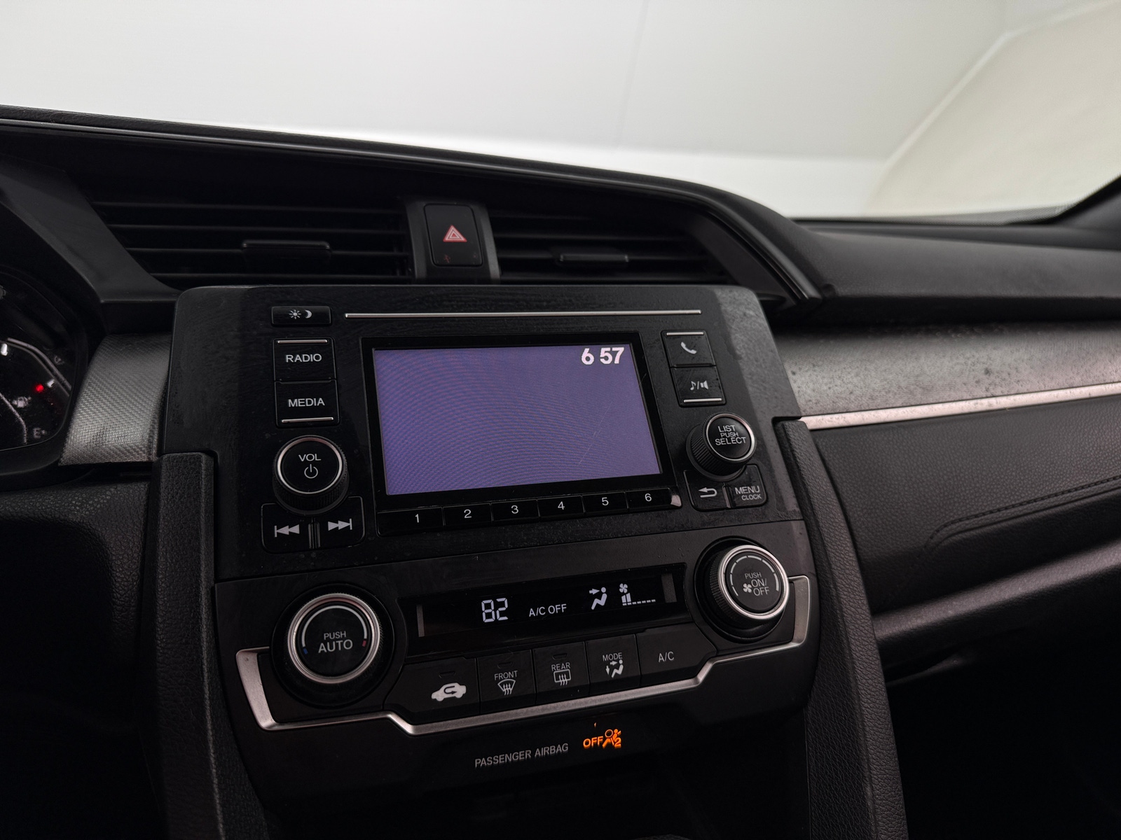 Thumbnail: 2018 Honda Civic - 3