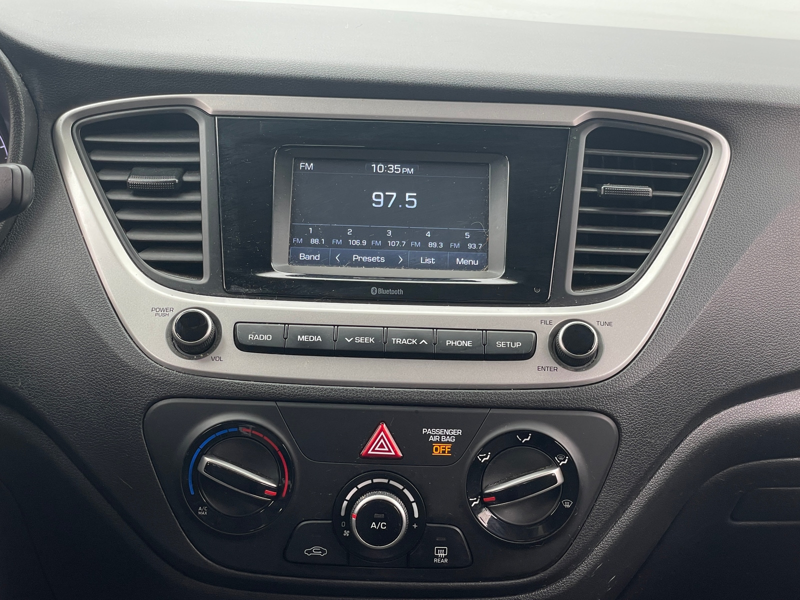 Thumbnail: 2021 Hyundai Accent - 4