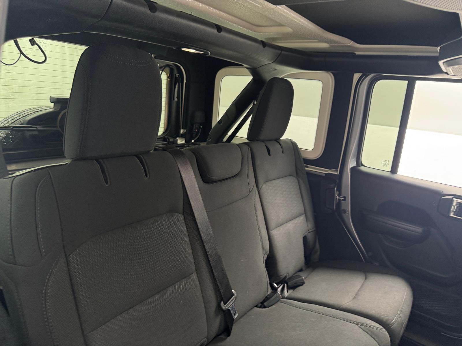 Thumbnail: 2020 Jeep Wrangler - 6