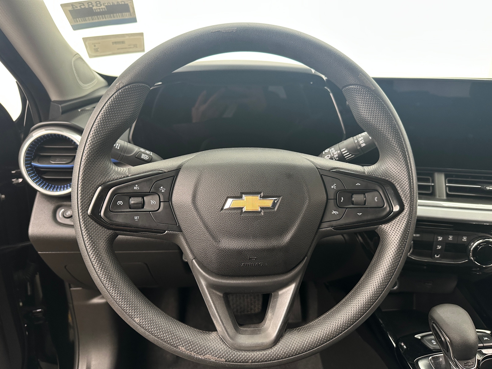 Thumbnail: 2024 Chevrolet Trax - 5