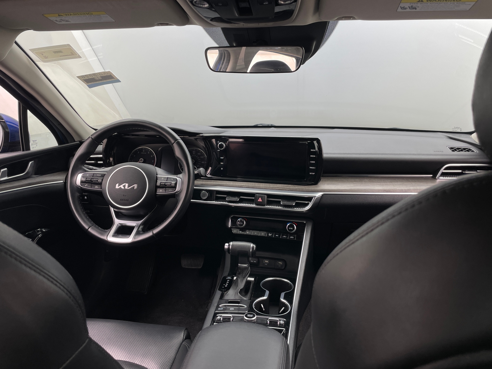 Thumbnail: 2022 Kia K5 - 2