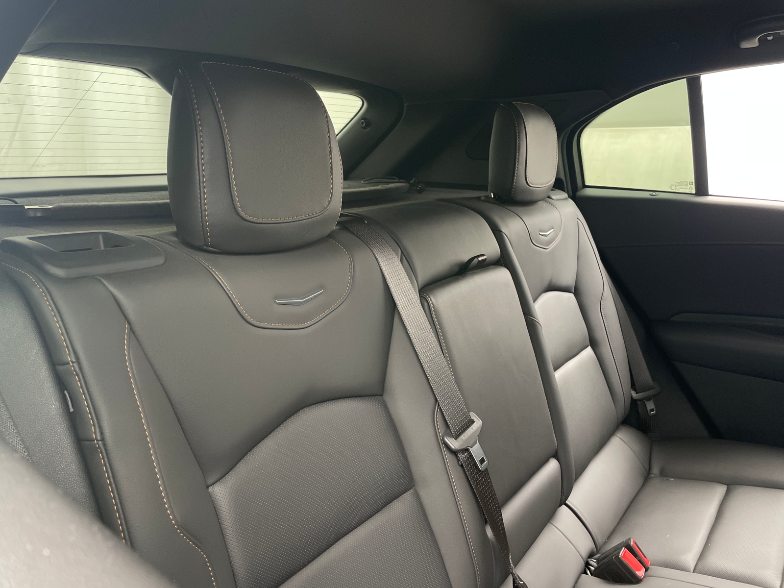 Thumbnail: 2022 Cadillac XT4 - 5