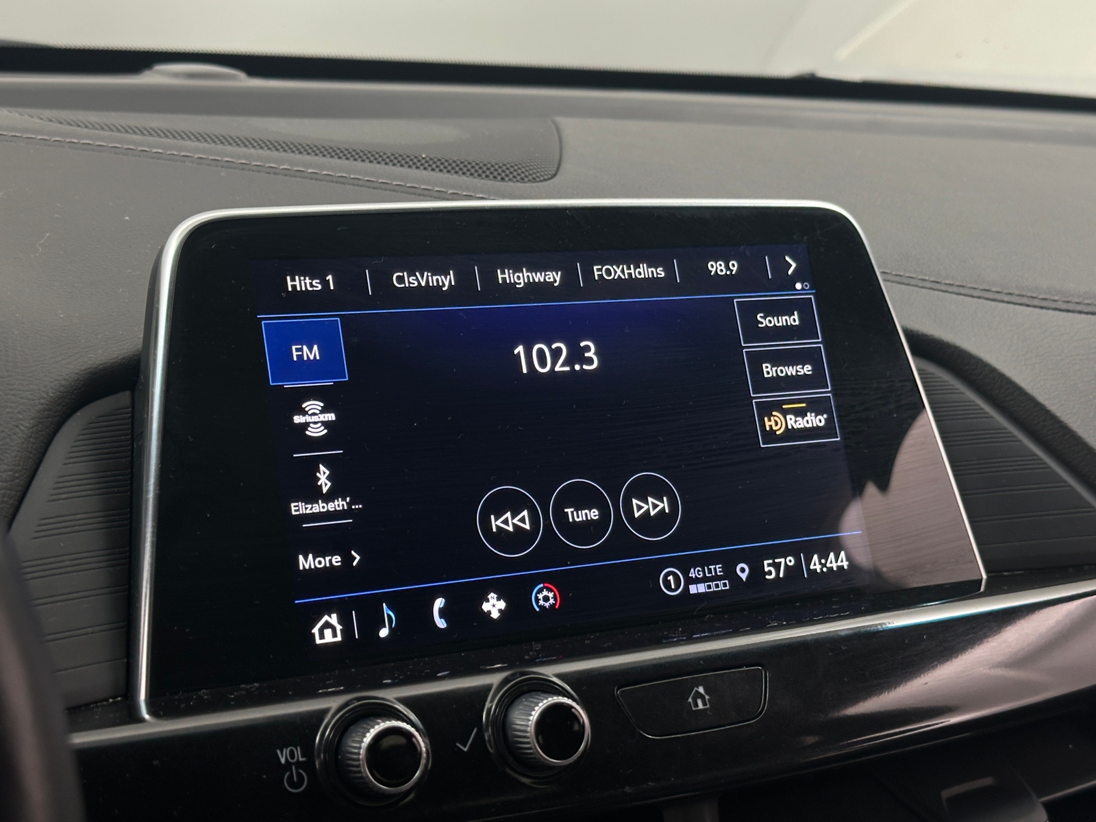 Thumbnail: 2024 Cadillac CT4 - 3