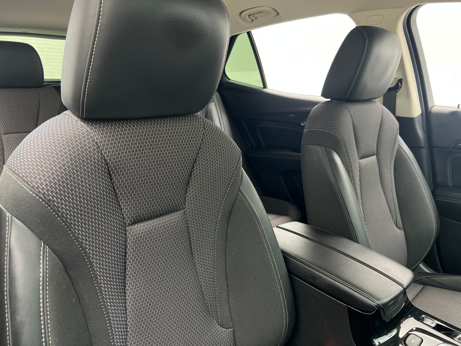 Thumbnail: 2022 Buick Envision - 2