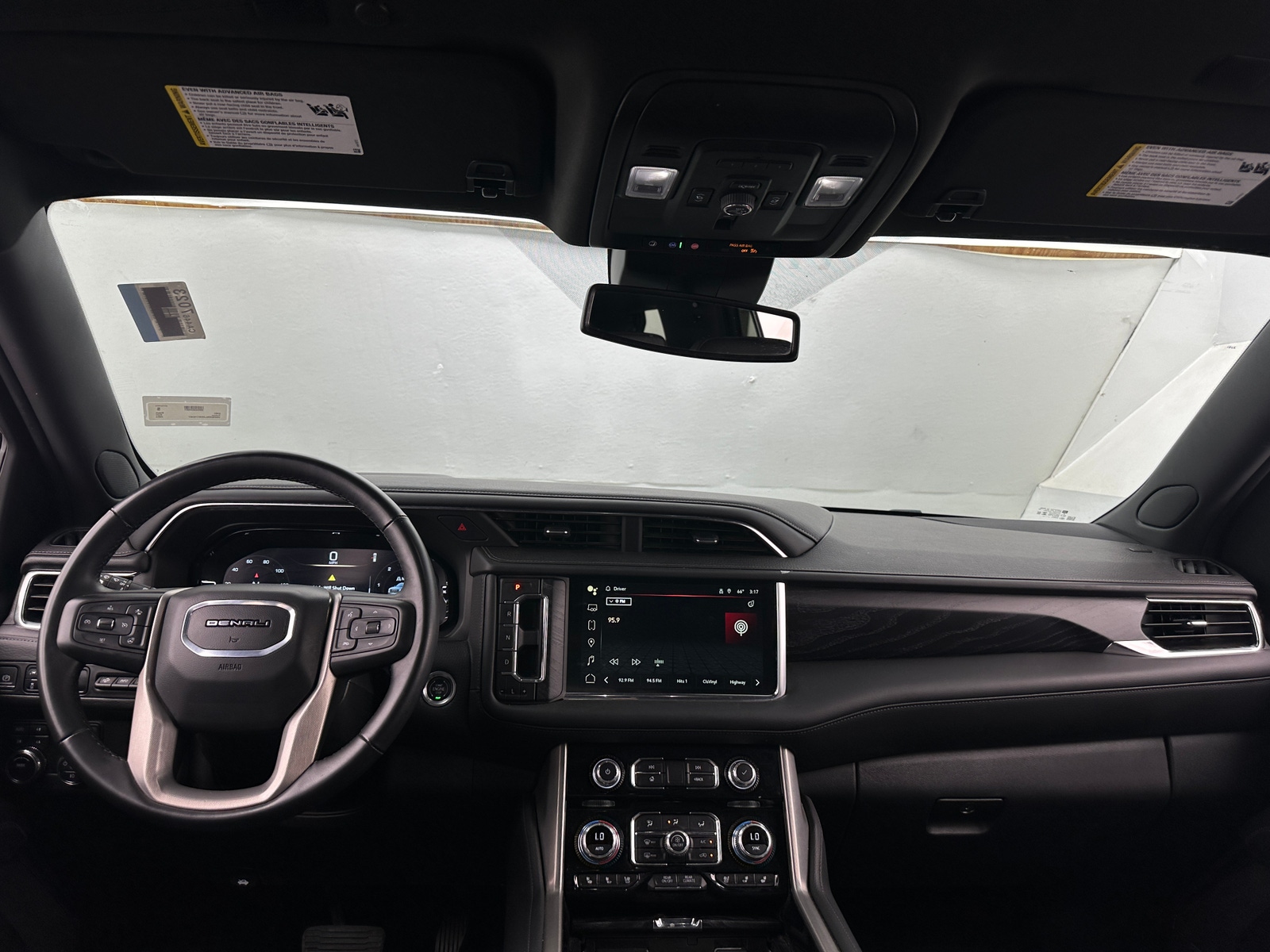 Thumbnail: 2024 GMC Yukon - 2