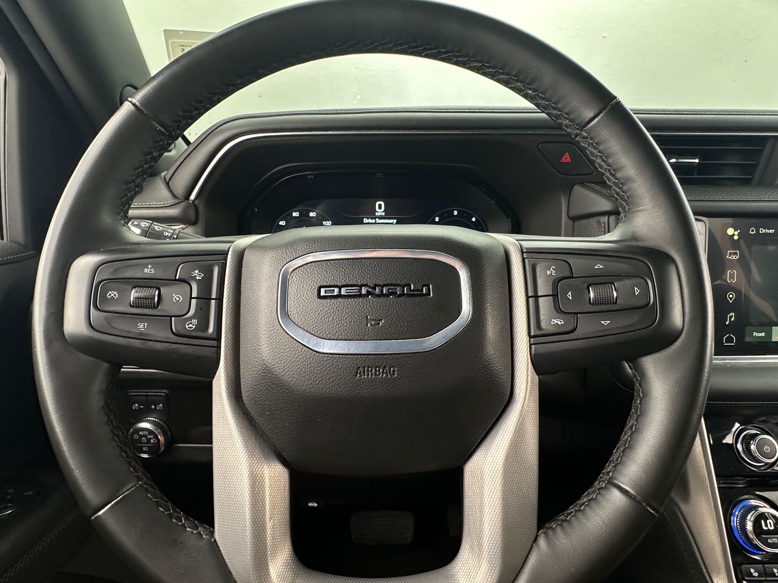 Thumbnail: 2024 GMC Yukon - 4