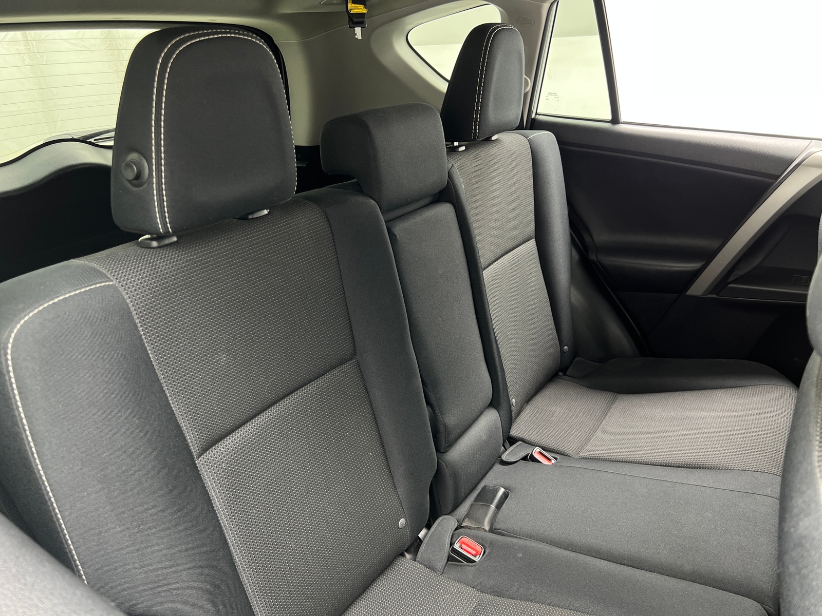 Thumbnail: 2017 Toyota RAV4 - 6