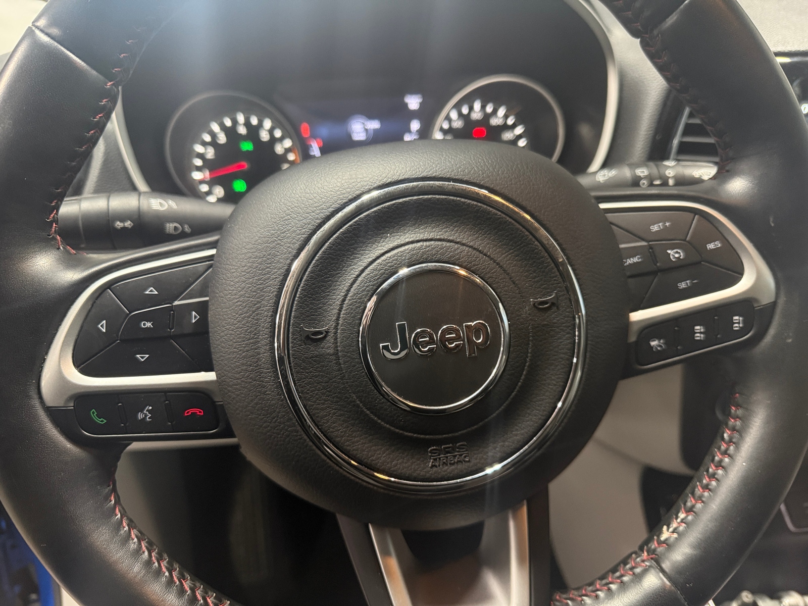 Thumbnail: 2021 Jeep Compass - 4