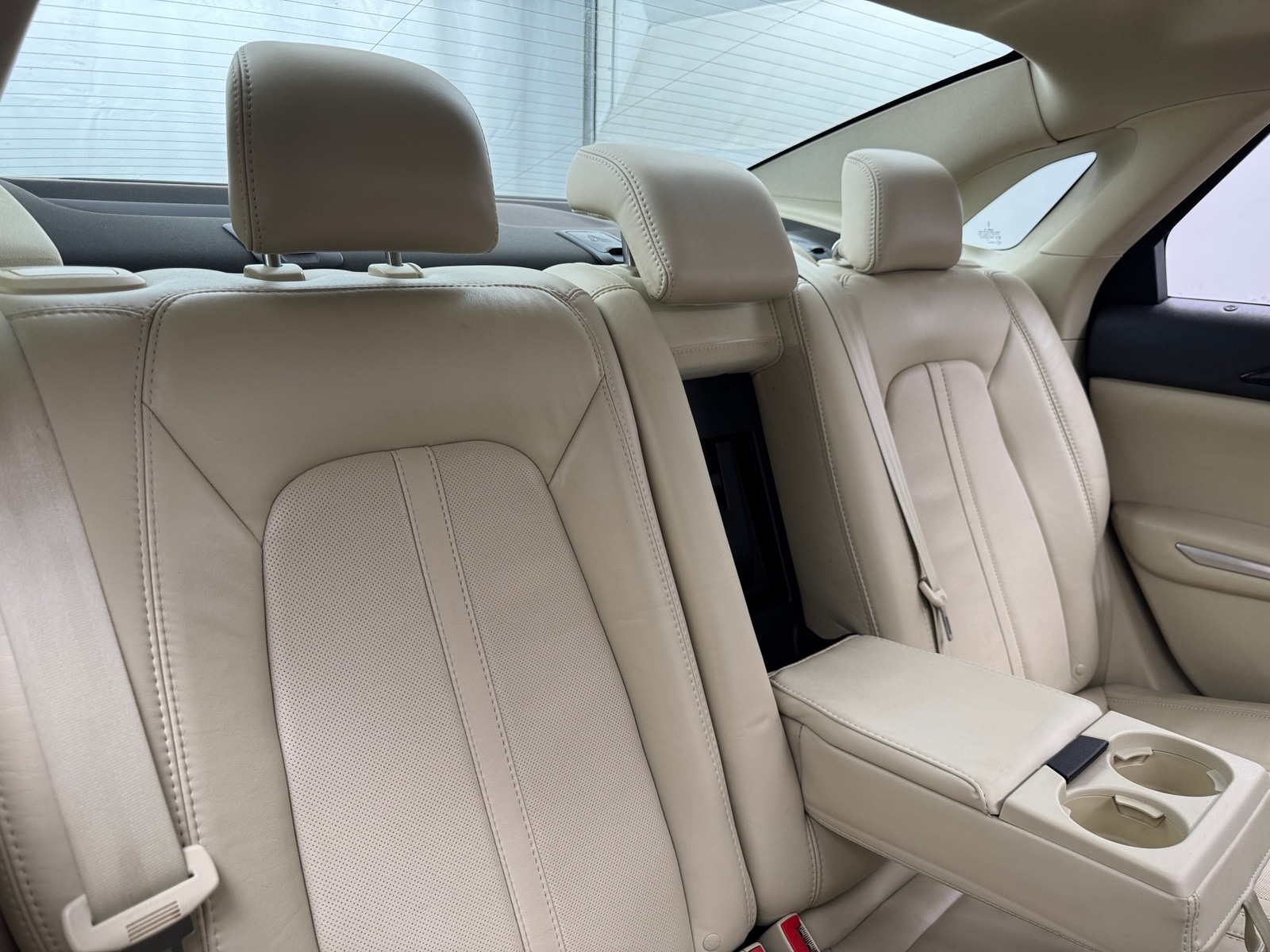 Thumbnail: 2015 Lincoln MKZ - 5