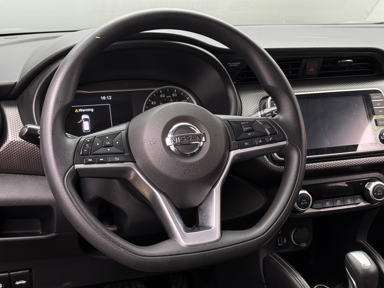 Thumbnail: 2018 Nissan Kicks - 5