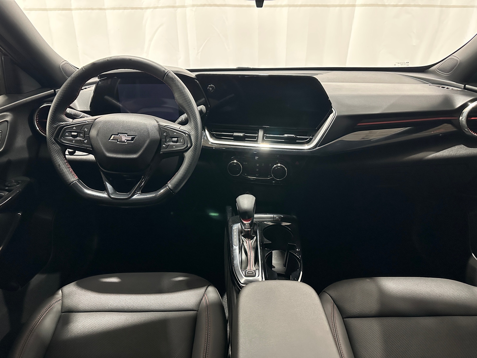 Thumbnail: 2024 Chevrolet Trax - 2