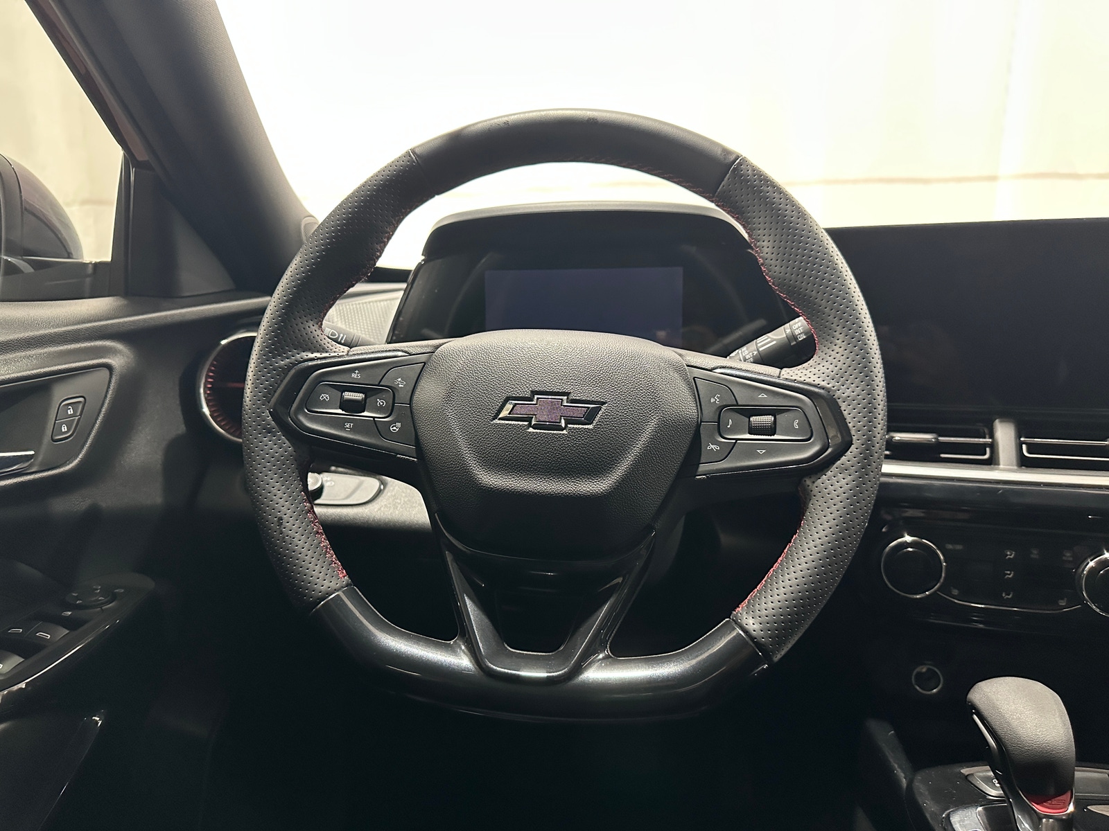 Thumbnail: 2024 Chevrolet Trax - 4