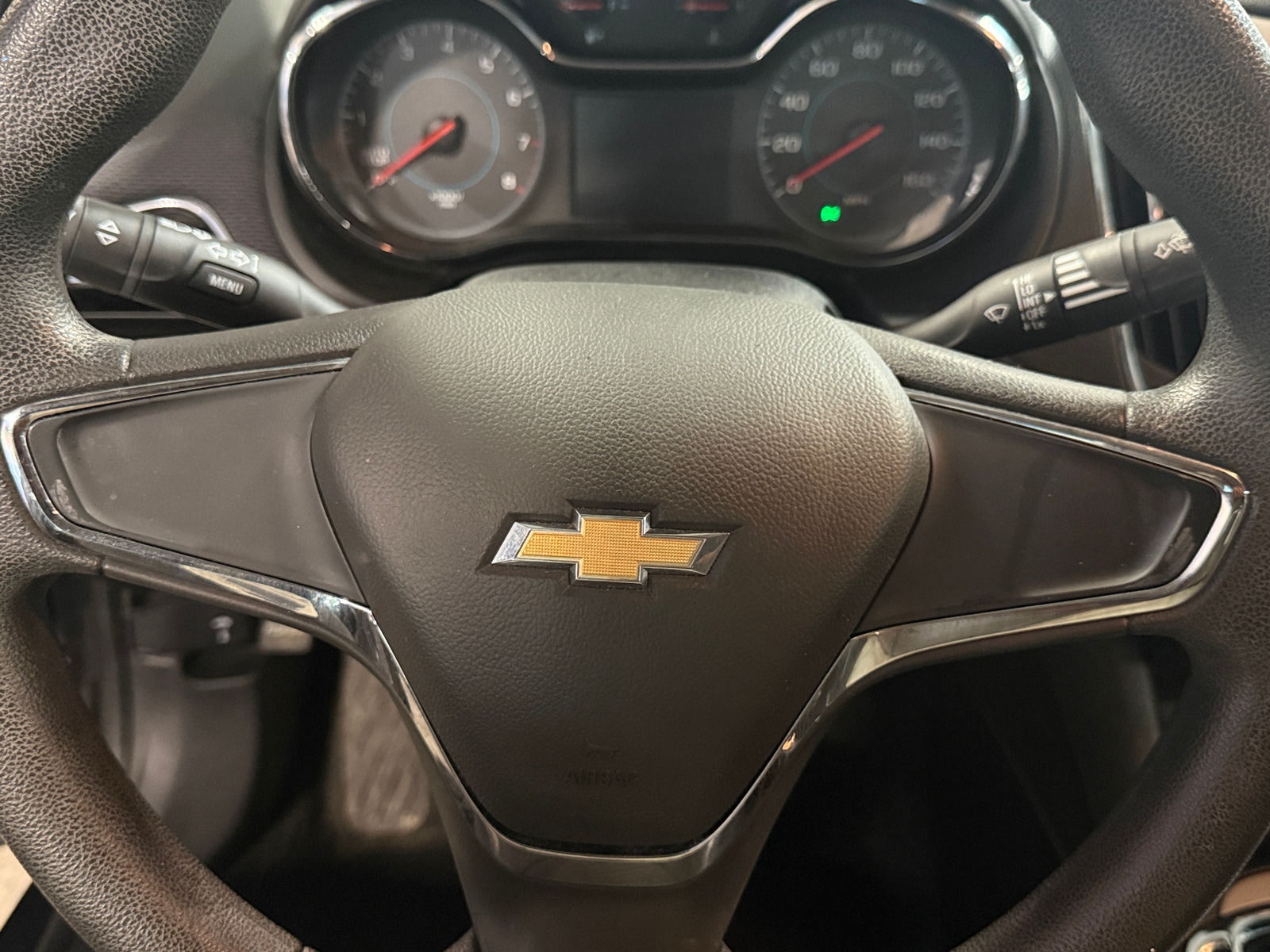 Thumbnail: 2017 Chevrolet Cruze - 5