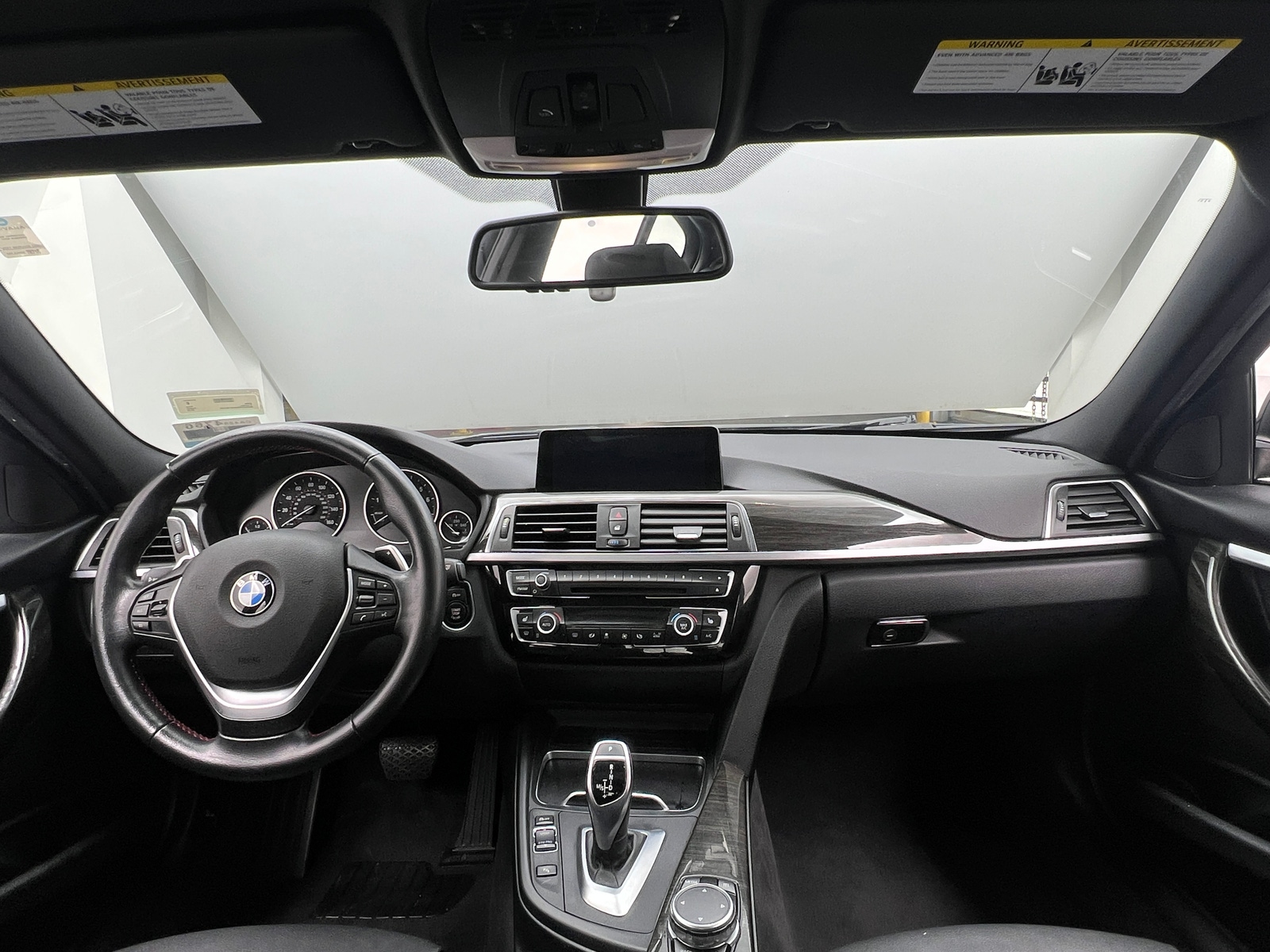 Thumbnail: 2016 BMW 3 Series - 2
