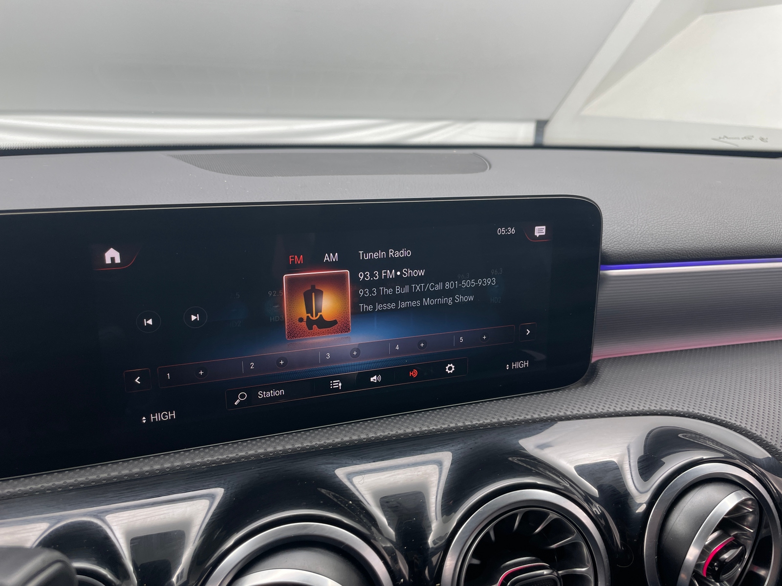 Thumbnail: 2022 Mercedes-Benz A-Class - 3