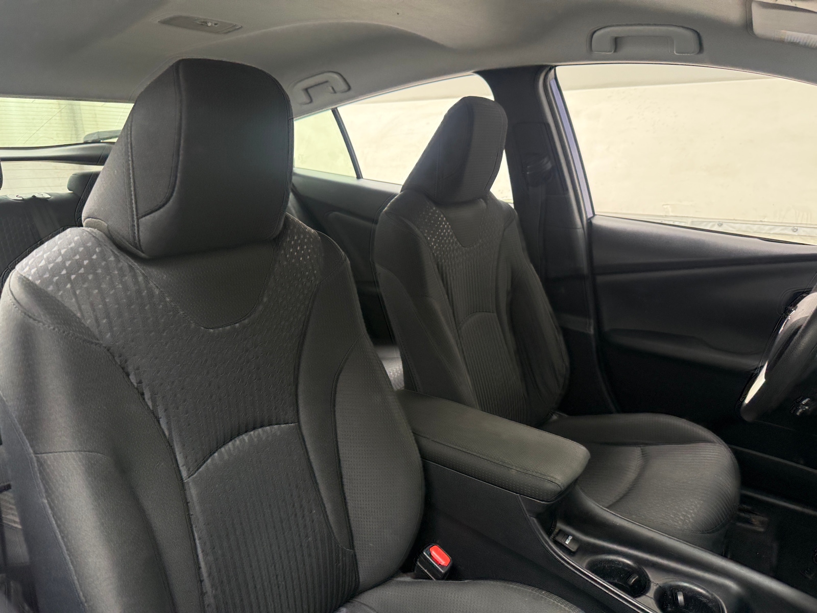 Thumbnail: 2018 Toyota Prius - 2