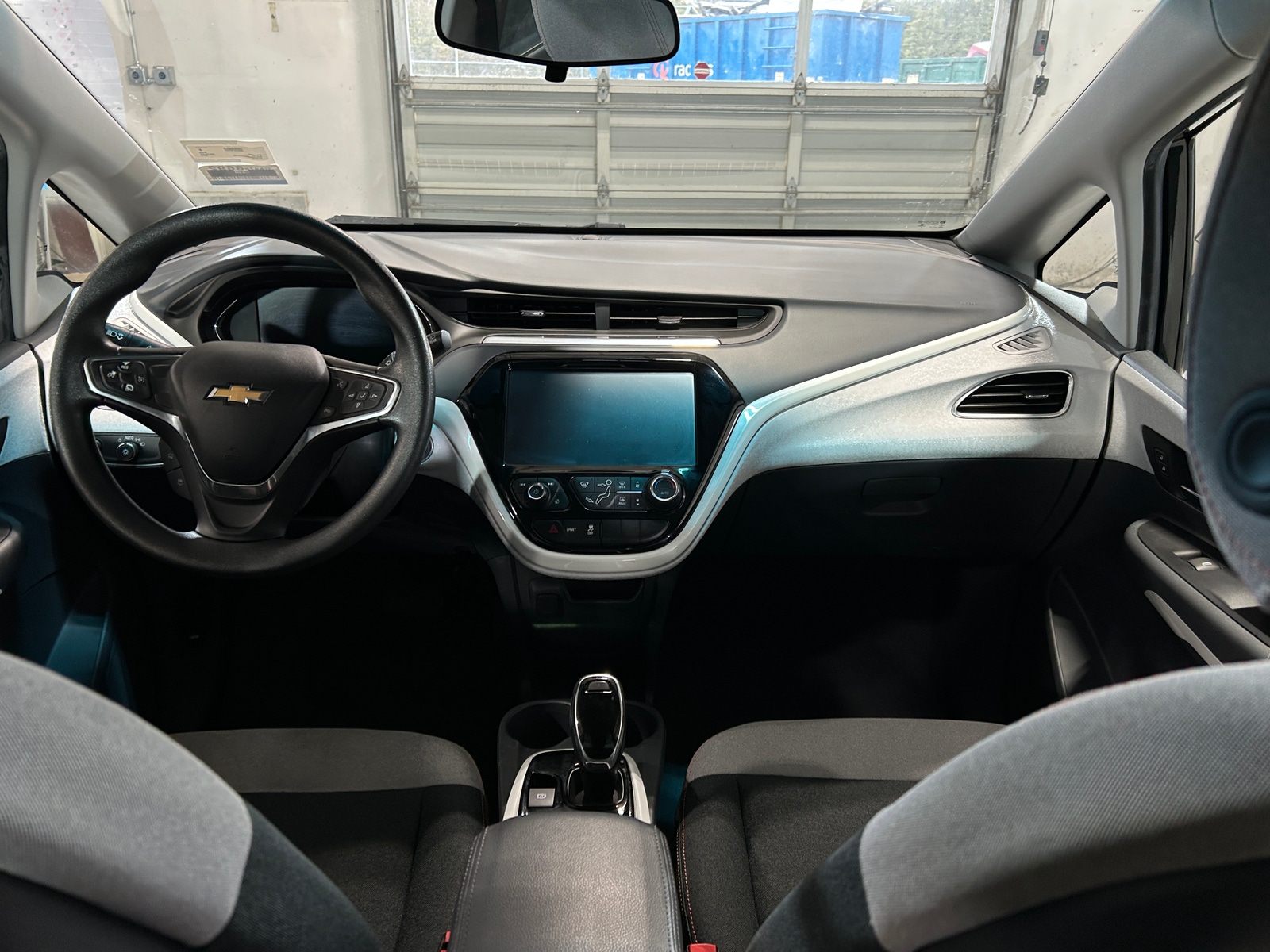 Thumbnail: 2019 Chevrolet Bolt EV - 3