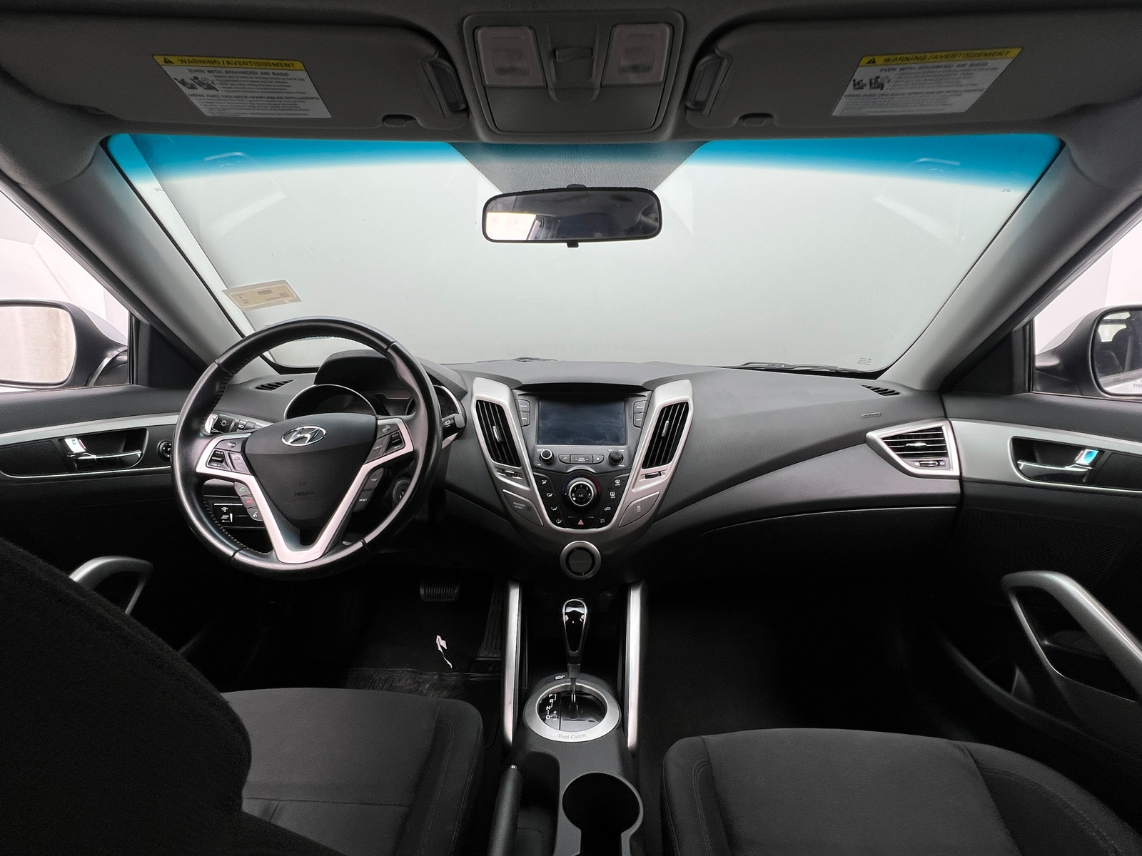 Thumbnail: 2017 Hyundai Veloster - 3