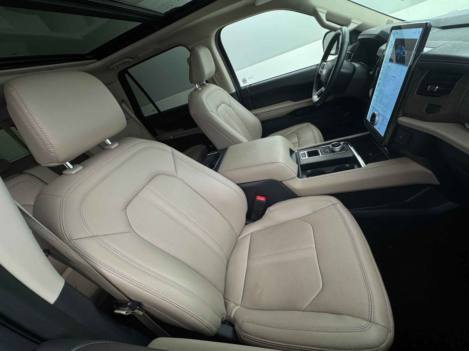 Thumbnail: 2022 Ford Expedition - 2