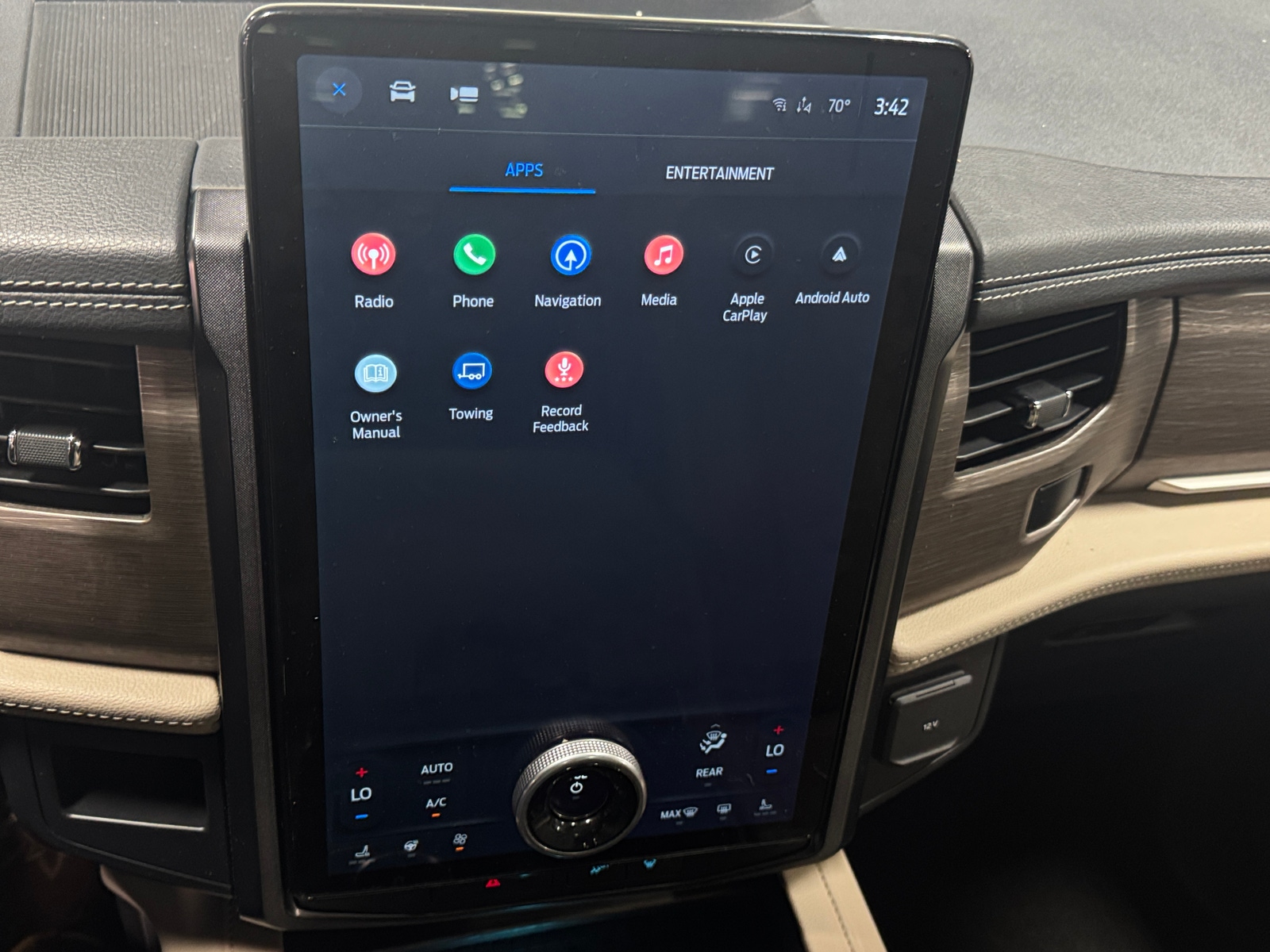 Thumbnail: 2022 Ford Expedition - 4