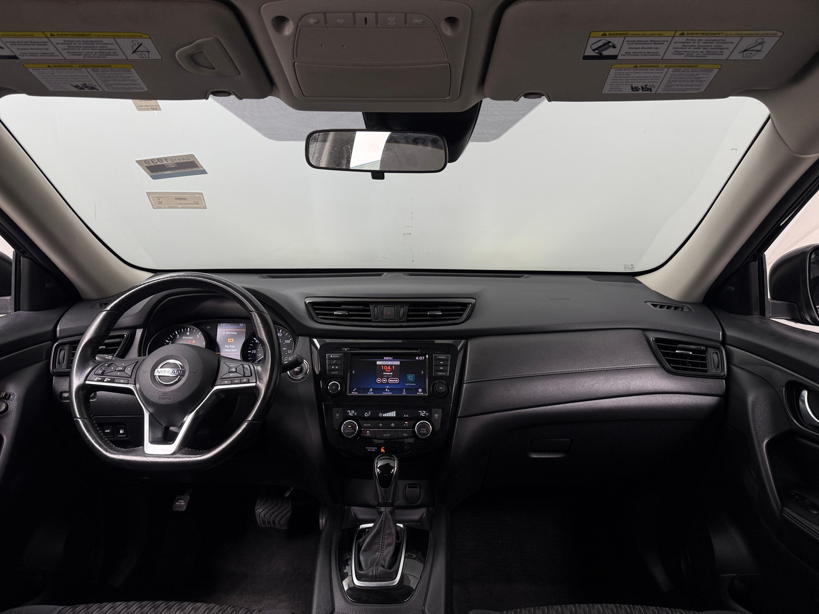 Thumbnail: 2019 Nissan Rogue - 3