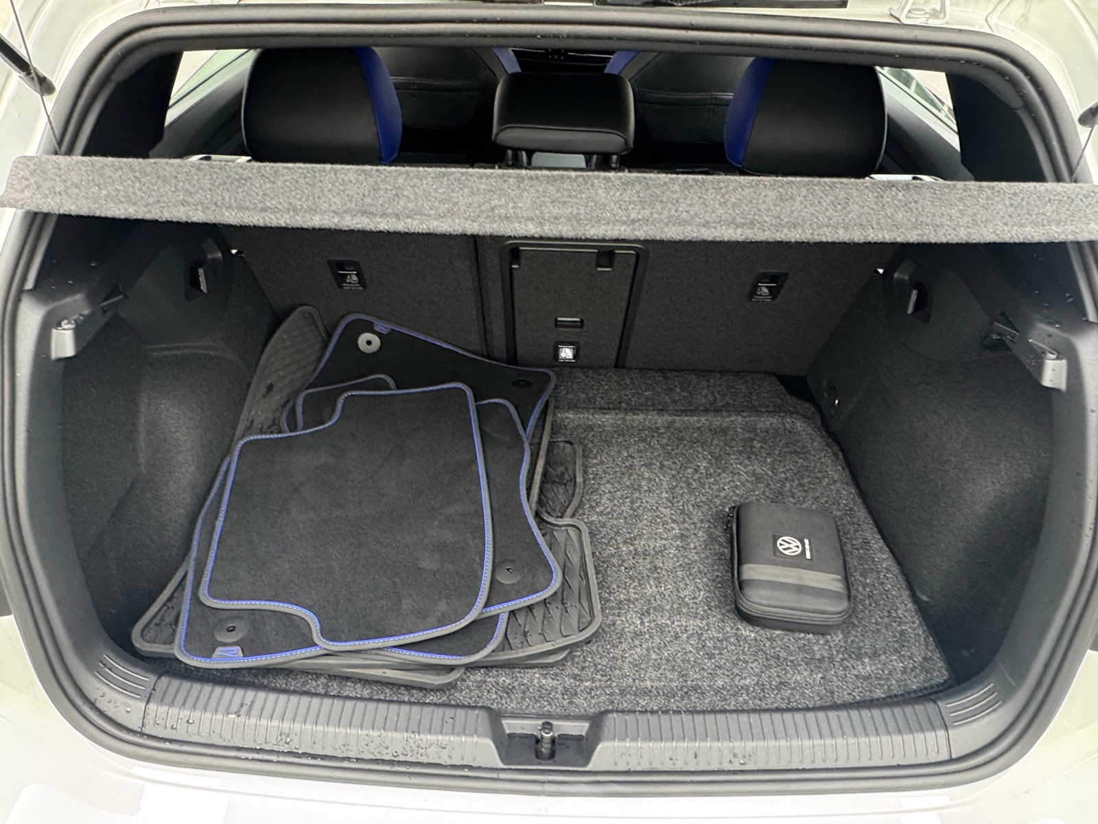 Thumbnail: 2024 Volkswagen Golf - 6