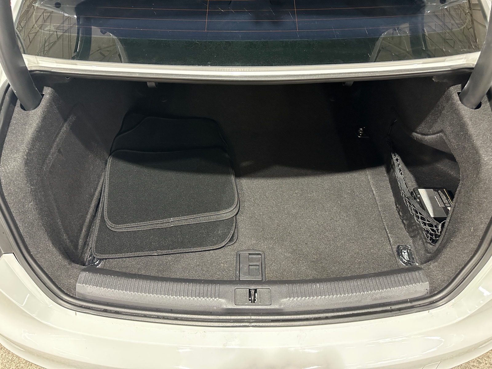 Thumbnail: 2013 Audi S4 - 6