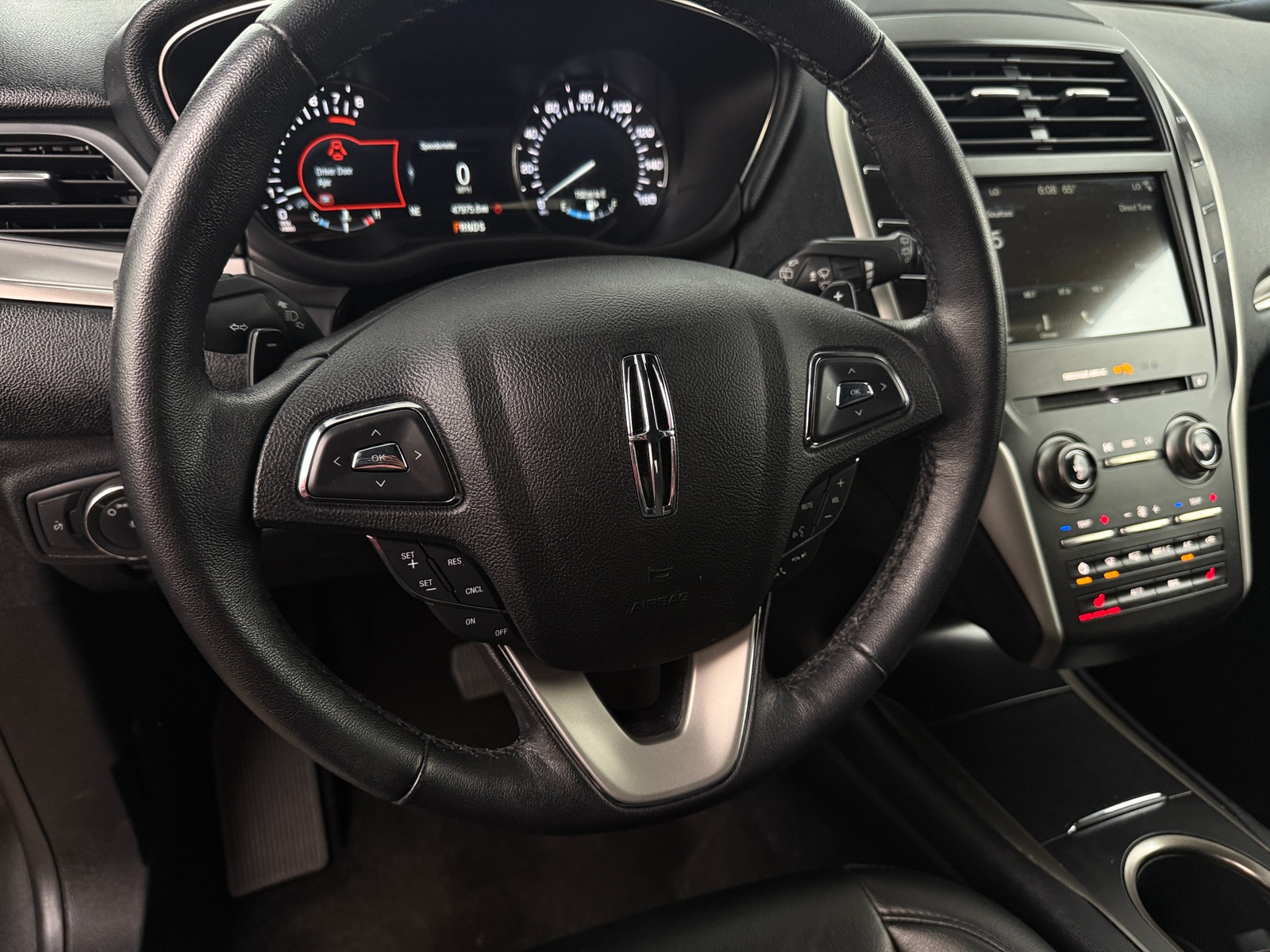 Thumbnail: 2019 Lincoln MKC - 4