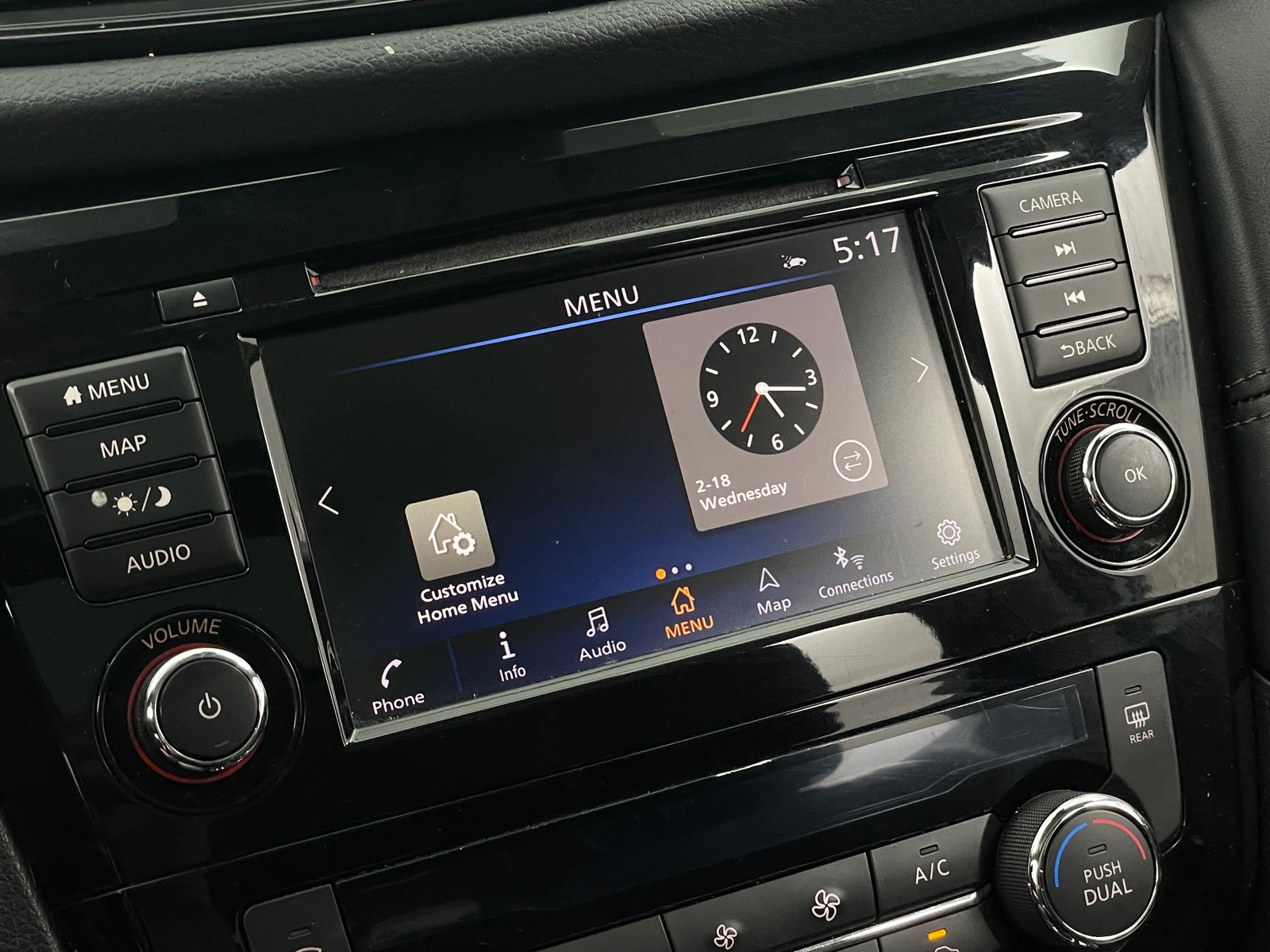 Thumbnail: 2018 Nissan Rogue - 3