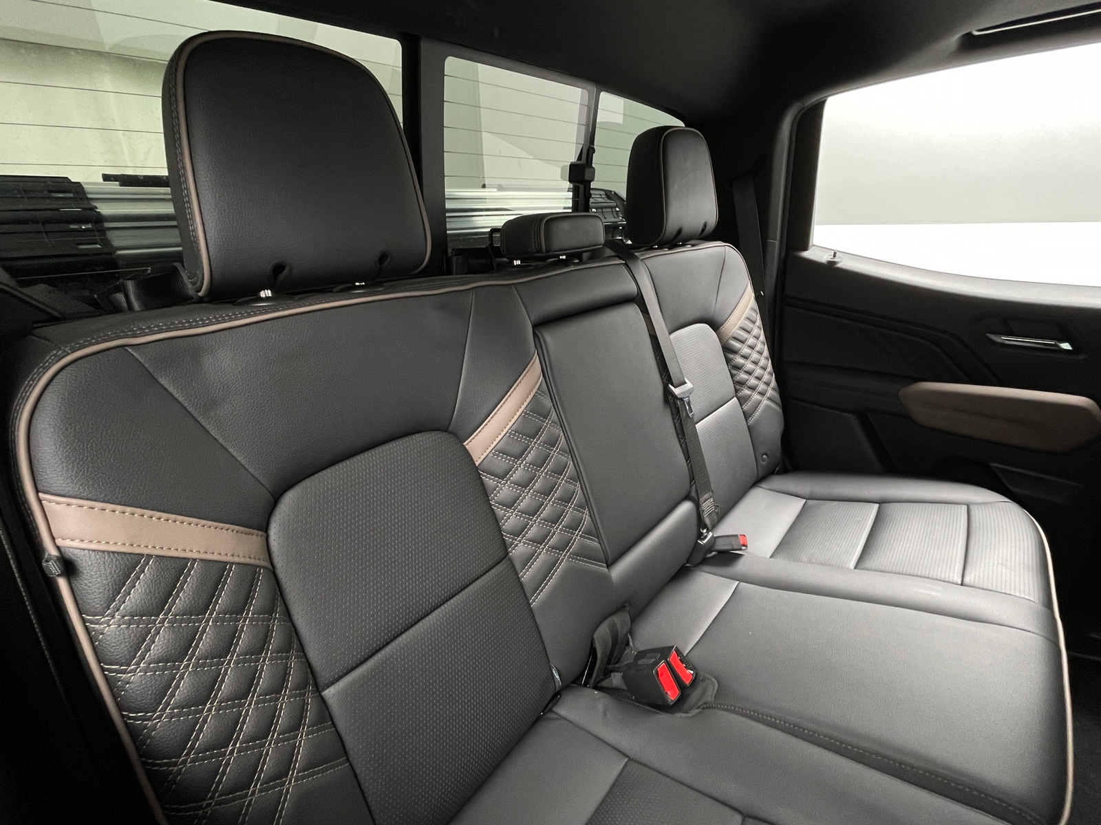 Thumbnail: 2025 GMC Canyon - 5