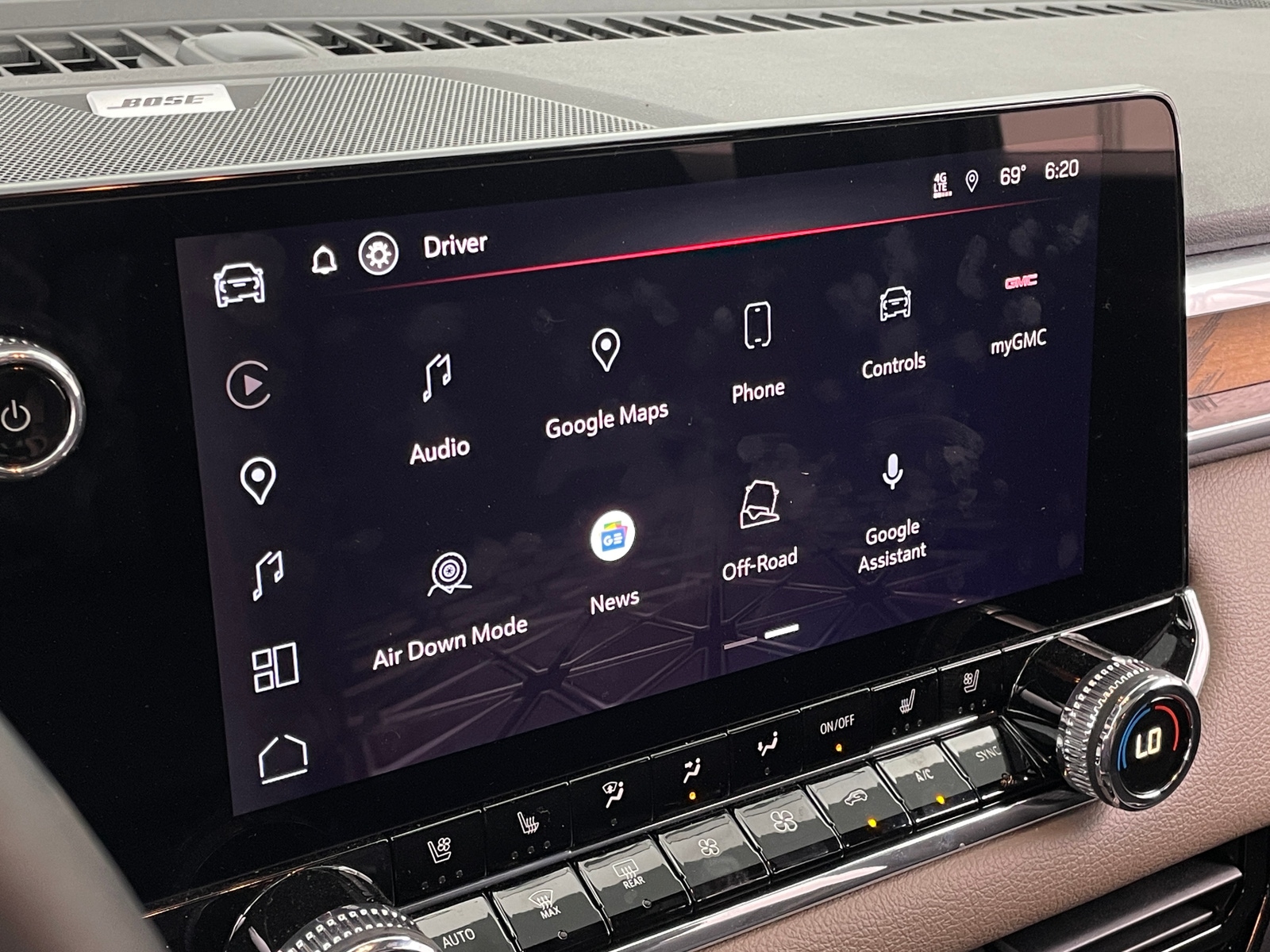 Thumbnail: 2025 GMC Canyon - 3