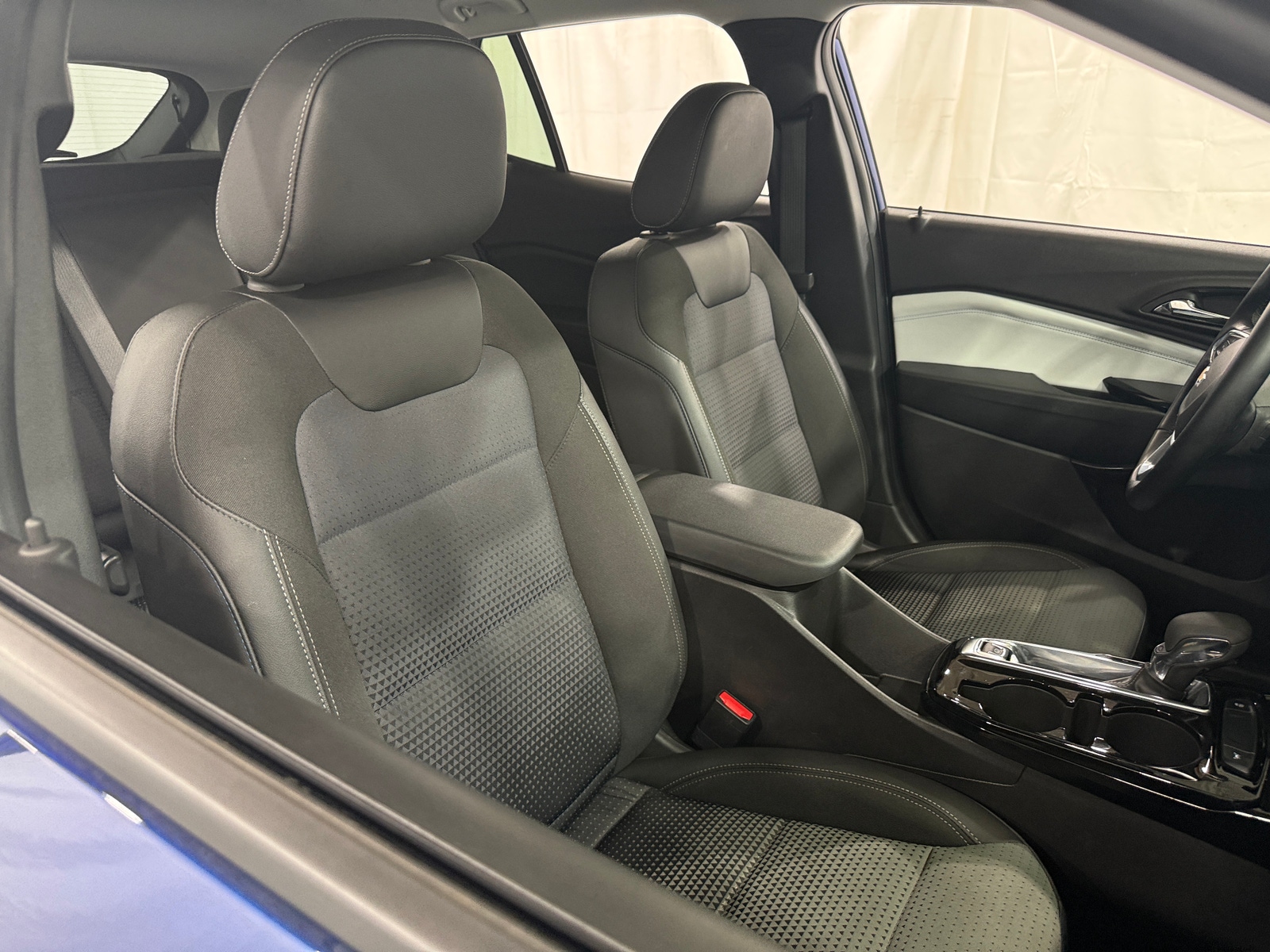 Thumbnail: 2024 Chevrolet Trax - 2