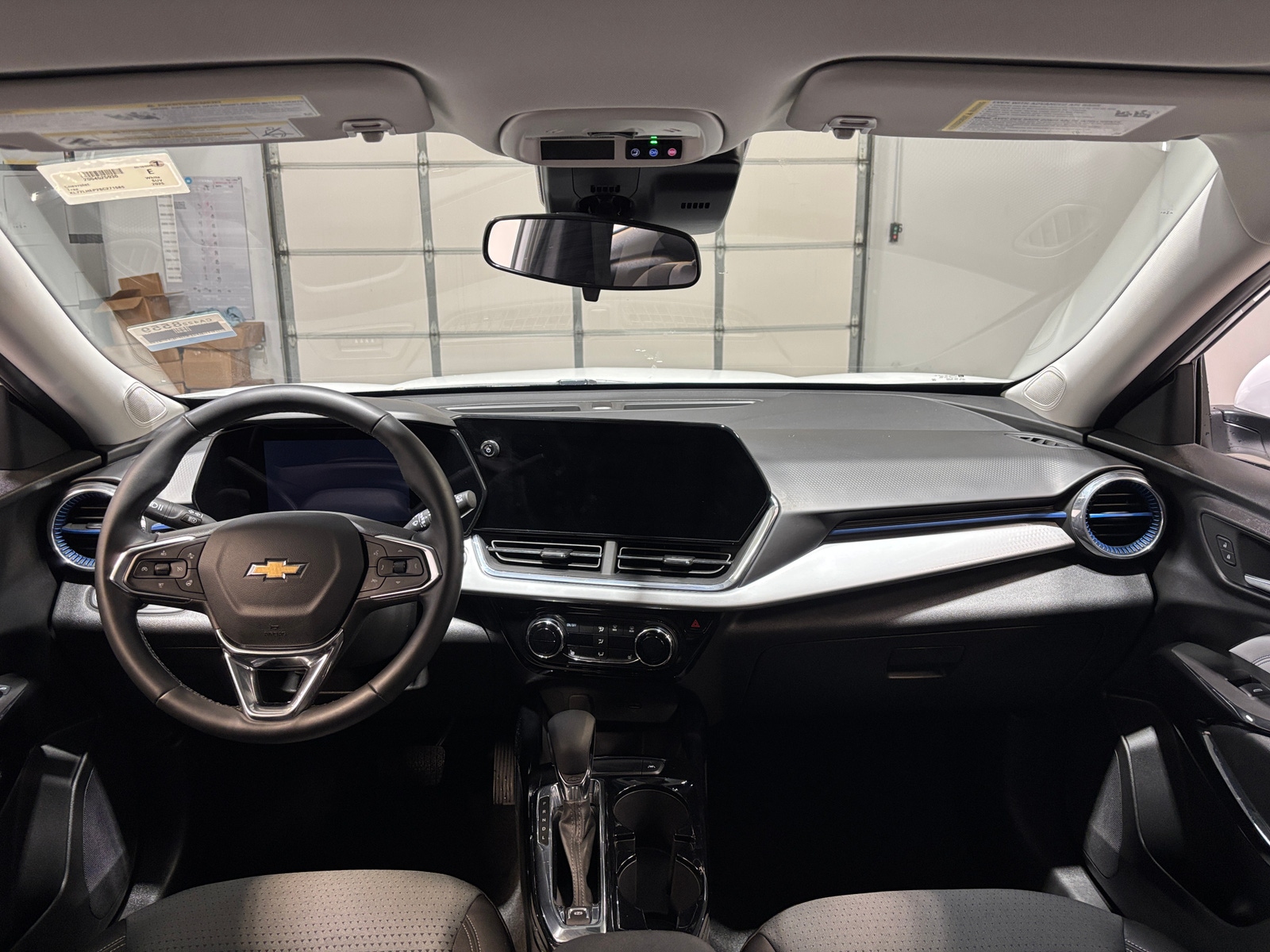 Thumbnail: 2025 Chevrolet Trax - 3