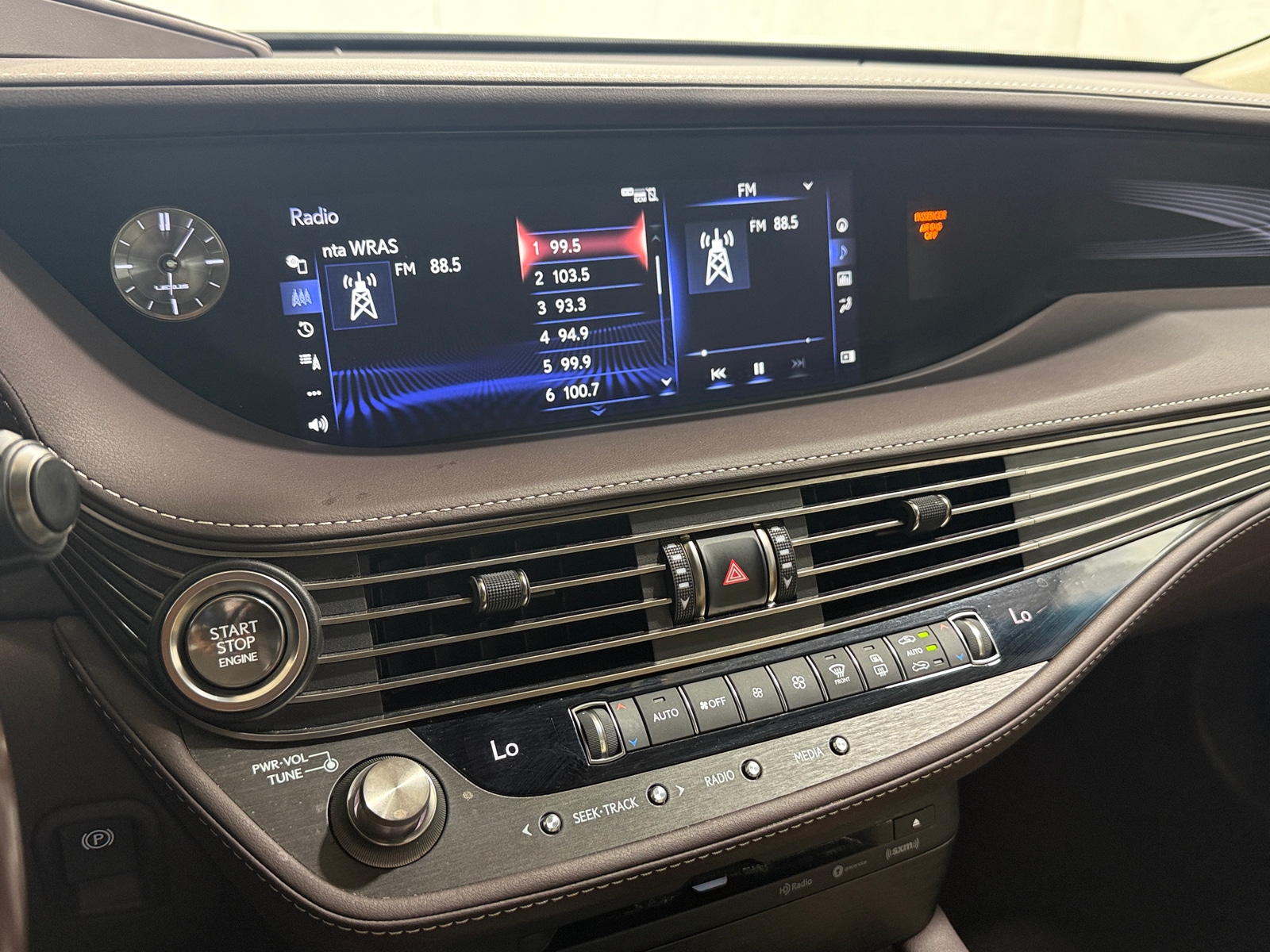 Thumbnail: 2018 Lexus LS - 3