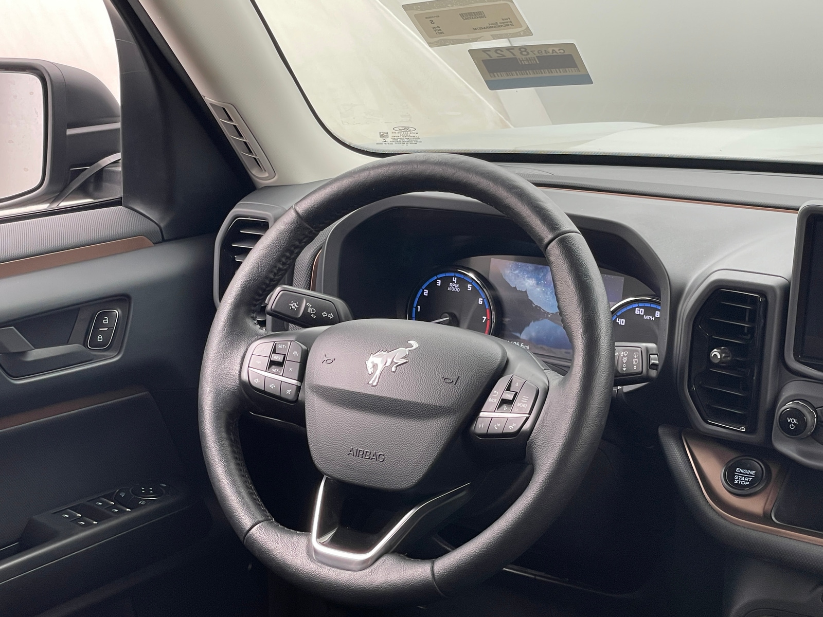 Thumbnail: 2021 Ford Bronco Sport - 4