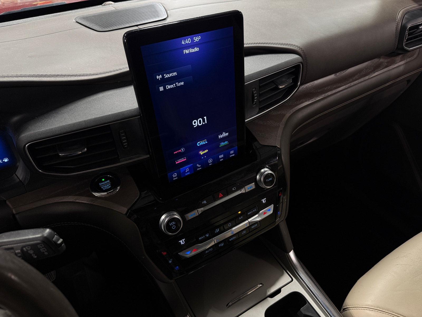 Thumbnail: 2021 Ford Explorer - 3