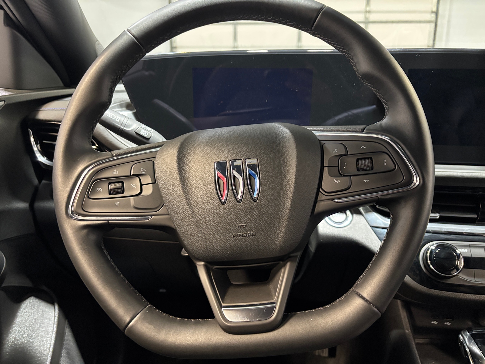 Thumbnail: 2025 Buick Envista - 4