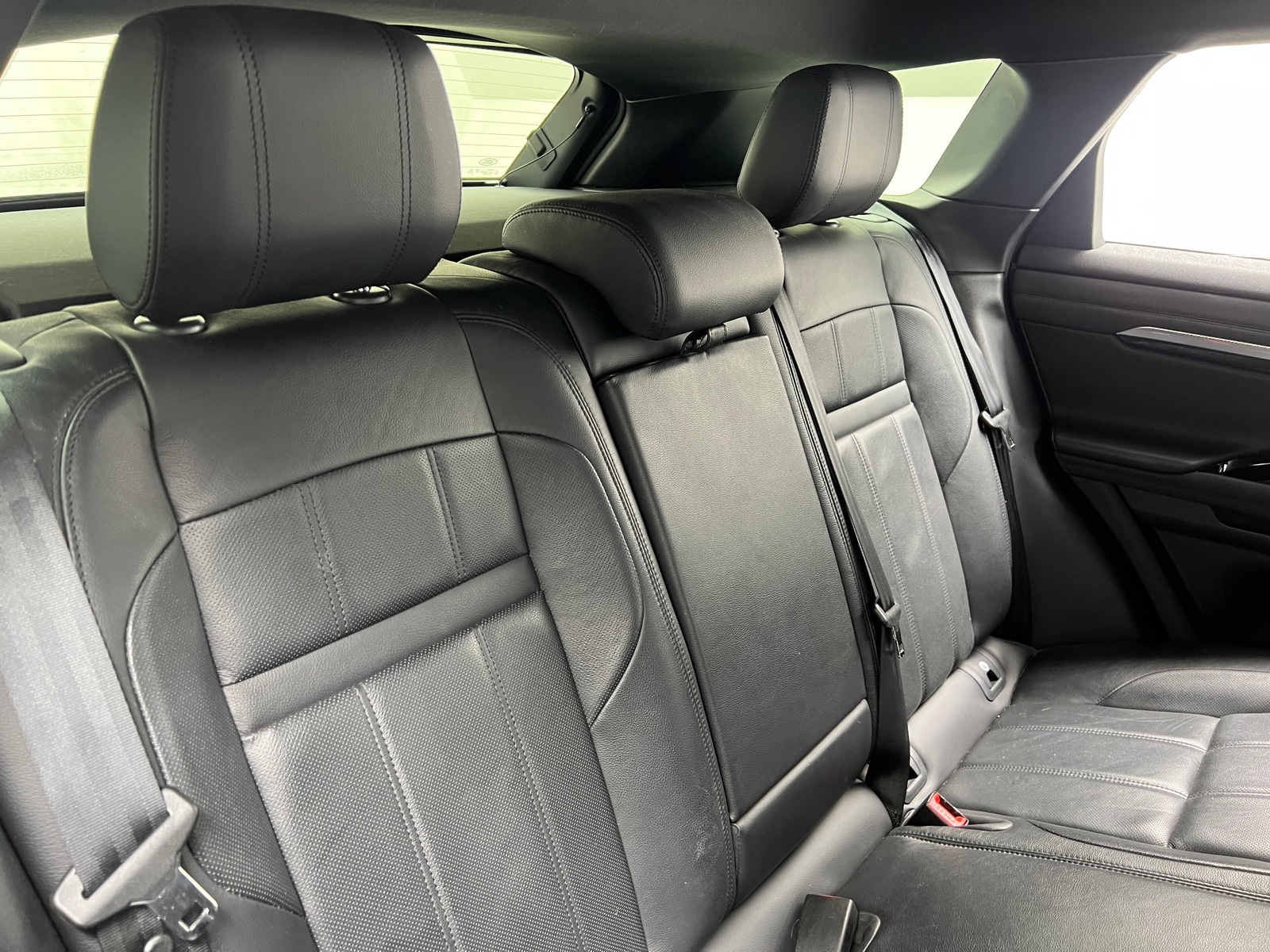 Thumbnail: 2020 Land Rover Range Rover Evoque - 5