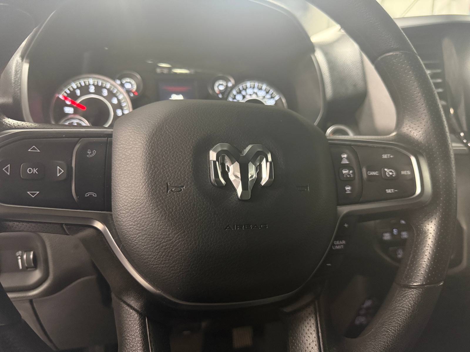 Thumbnail: 2025 RAM 1500 - 5