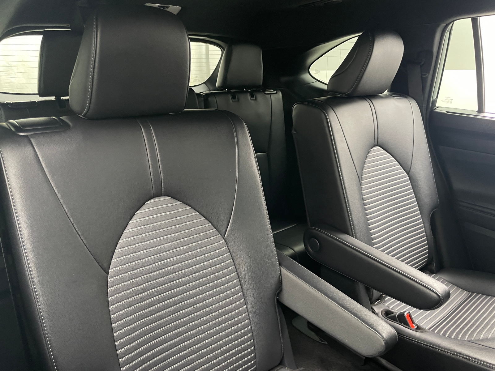 Thumbnail: 2024 Toyota Highlander - 6