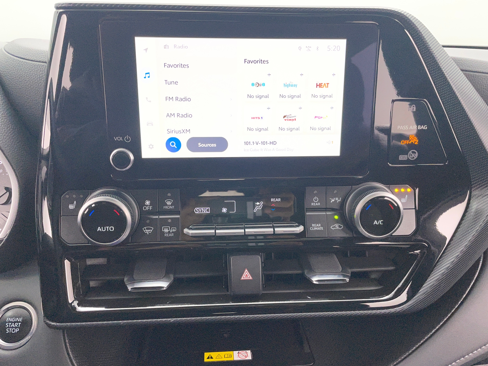 Thumbnail: 2024 Toyota Highlander - 4