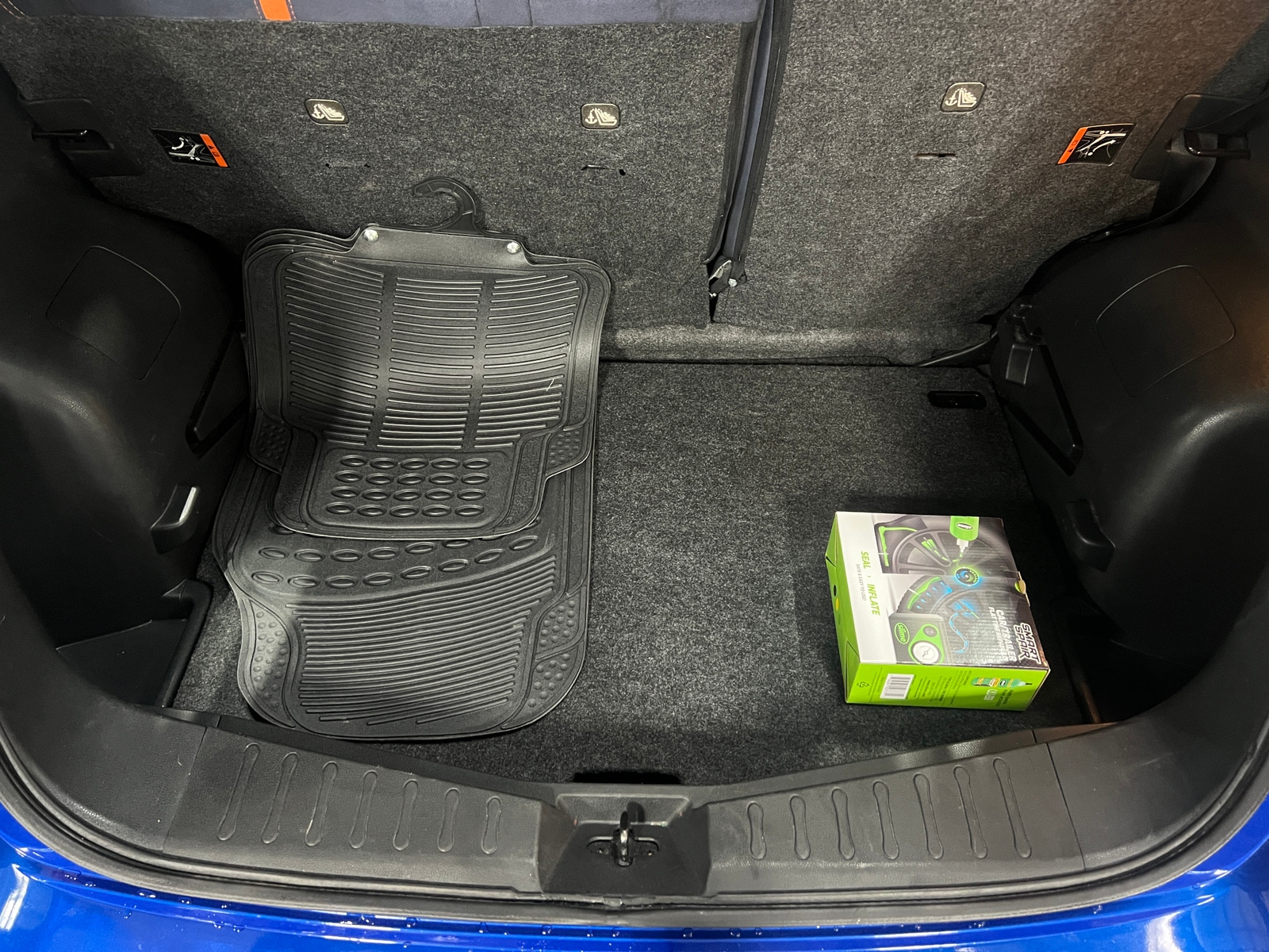 Thumbnail: 2016 Nissan Versa Note - 7