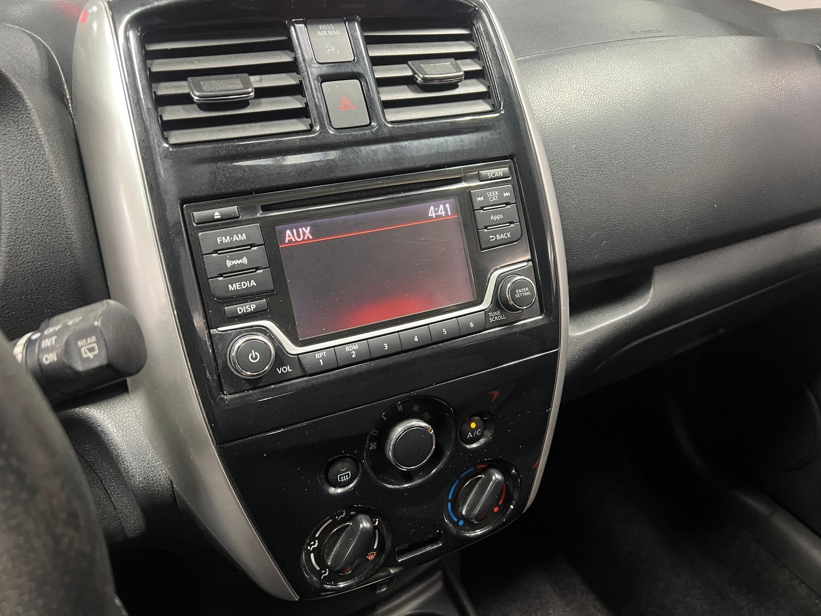 Thumbnail: 2016 Nissan Versa Note - 4