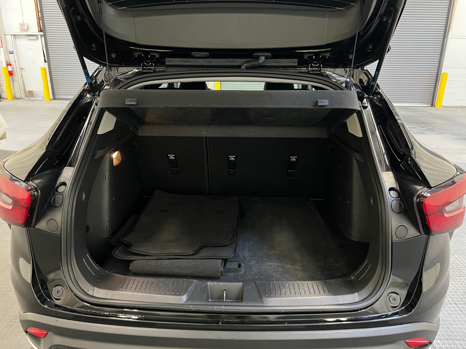 Thumbnail: 2025 Chevrolet Trax - 7