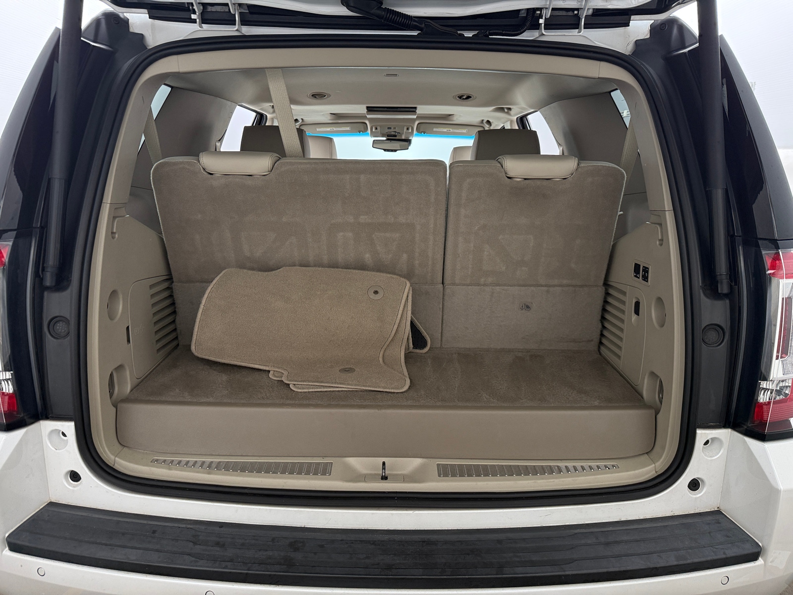 Thumbnail: 2019 GMC Yukon - 6