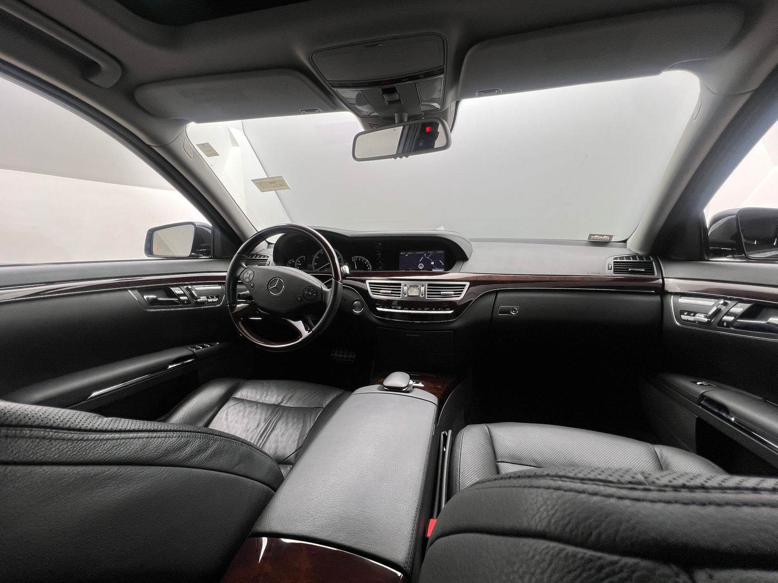 Thumbnail: 2013 Mercedes-Benz S-Class - 2