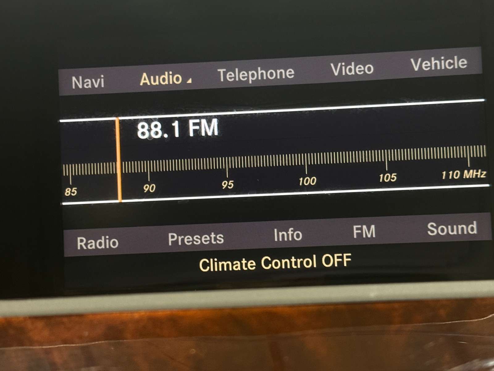 Thumbnail: 2013 Mercedes-Benz S-Class - 3