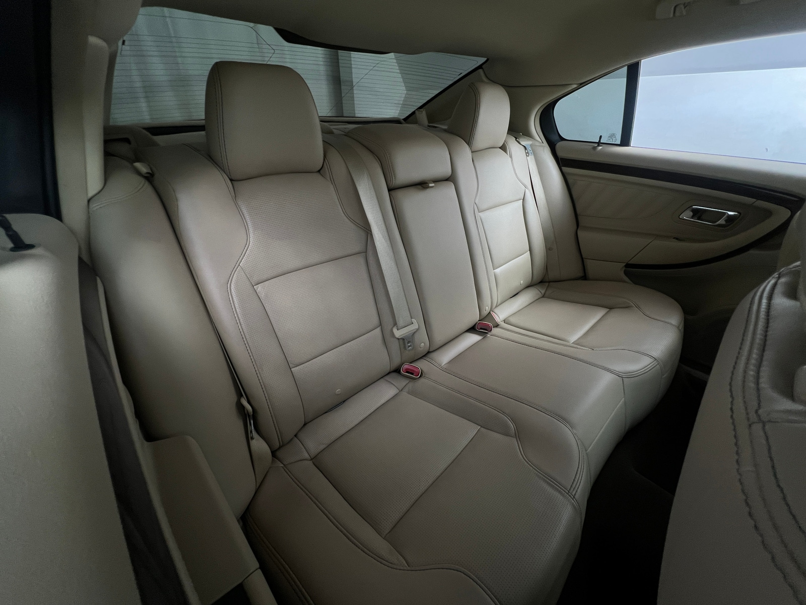 Thumbnail: 2013 Ford Taurus - 5