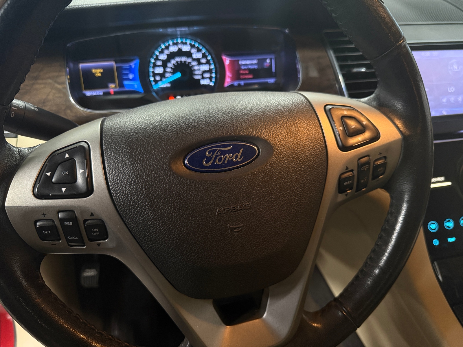 Thumbnail: 2013 Ford Taurus - 4